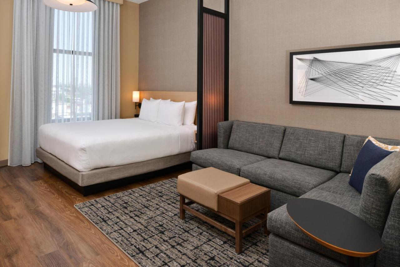 Hyatt Place Chicago Wicker Park Exterior photo